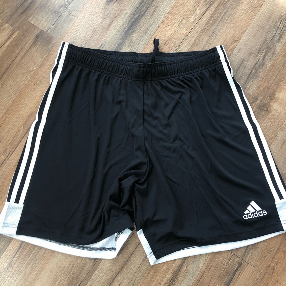 Adidas Mens Tastigo 19 Soccer shirts XL